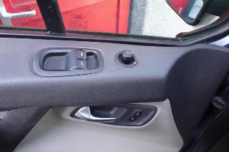 Ford Transit Custom 290 2.2 TDCI L2H1 Trend DC 6 zitter airco picture 16