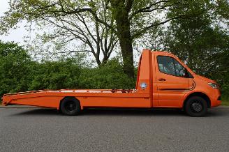 Mercedes Sprinter 319 1.9 CDI crazy color edition autotransporter tijhof opbouw uniek !!! orgineel nl !!! picture 7