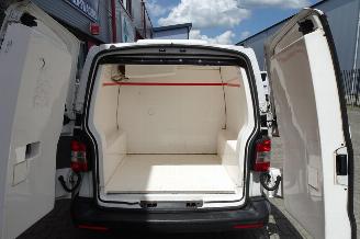 Volkswagen Transporter 2.0 TDI L1H1 T800 carrier gescheiden compartimenten picture 2