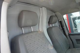 Volkswagen Transporter 2.0 TDI L1H1 T800 carrier gescheiden compartimenten picture 25