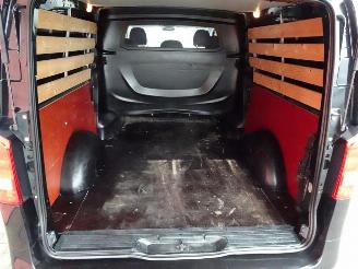 Mercedes Vito 109 CDI Extra Lang DC Comfort airco picture 11
