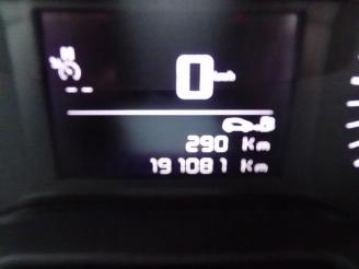 Peugeot Partner 1.6 BlueHDI Premium navi 2 x schuifdeur airco picture 32