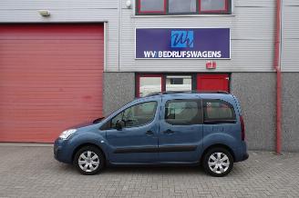 Citroën Berlingo 1.6 BlueHDi Feel airco uniek 7 persoons uitvoering !!!!!! picture 10