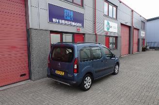 Citroën Berlingo 1.6 BlueHDi Feel airco uniek 7 persoons uitvoering !!!!!! picture 3