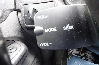 Ford Focus Wagon 1.6-16V Ambiente grijskenteken benzine uitvoering uniek !!!!!!! picture 13
