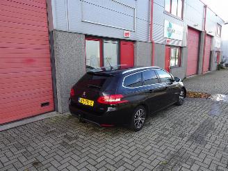 Peugeot 308 SW 1.2 PureTech Blue Lease Premium let op nieuwe motor !!!!!!! picture 3