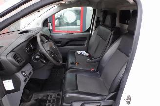 Peugeot Expert 231L 2.0 BlueHDI 180 Premium Pack airco 3 zits picture 8