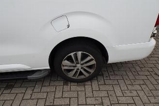 Peugeot Expert 231L 2.0 BlueHDI 180 Premium Pack airco 3 zits picture 23