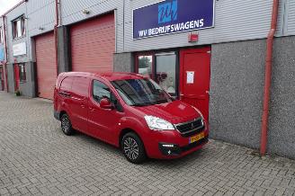 Peugeot Partner partner 1.6 bleu hdi lange uitvoering 3 zits airco picture 4