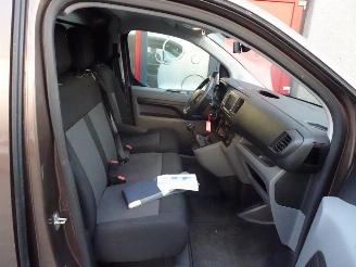 Peugeot Expert 231C 2.0 BlueHDI 120 Premium Pack 3 zits airco picture 7