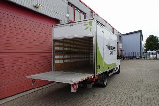 Renault Master T35 2.3 dCi 165 L4 DL Energy bakwagen met laadklep 3 zits picture 2