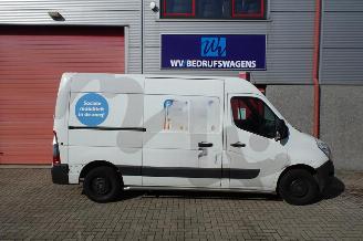 Renault Master T35 2.3 dCi L2H2 3 zits airco picture 6