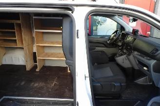 Peugeot Expert 226S 1.6 BlueHDI 95 Premium met imperiaal en betimmering picture 25