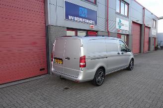 Mercedes Vito 116 CDI 9 traps automaat lmv camera navi led 164 pk !!!!!! picture 3