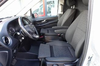 Mercedes Vito 116 CDI 9 traps automaat lmv camera navi led 164 pk !!!!!! picture 9