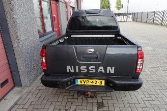 Nissan Navara dc automaat lang airco navara picture 16