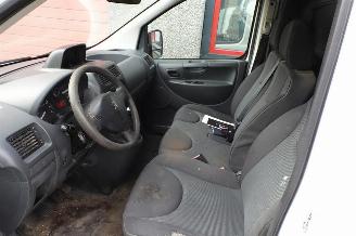 Peugeot Expert 229 2.0 HDI L2H1 Navteq 2 121655 km !! 3 zits picture 10