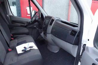Volkswagen Crafter 50 2.0 TDI L3H1 openlaadbak 3 zits airco 3500 kg trekhaak gewicht picture 17