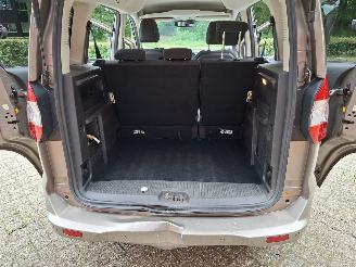 Ford Tourneo Courier  picture 14