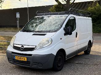 Schadeauto Opel Vivaro  2008/6