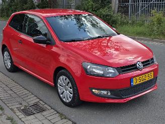 Volkswagen Polo 1.6 CLIMA picture 1