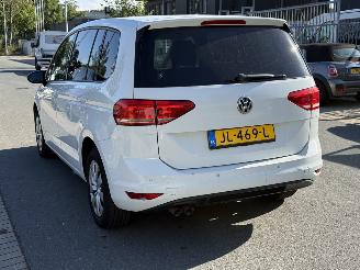 Volkswagen Touran  picture 6