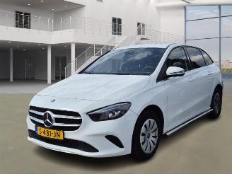 Damaged car Mercedes B-klasse  2023/2