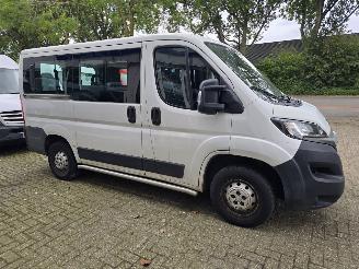 Peugeot Boxer 2.2. HDi 9 Persoons Motor Defect picture 2
