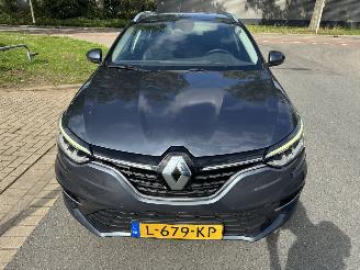 Renault   picture 2