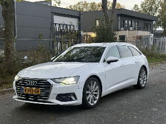 Vaurioauto  passenger cars Audi A6 avant  2022/8