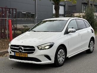 damaged passenger cars Mercedes B-klasse  2022/6