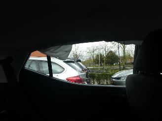 Hyundai I-10 1.0 Comfort Airco Navi Camera picture 22