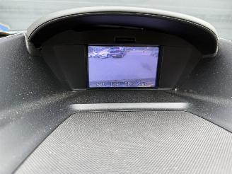 Ford Kuga 1.6 Titanium  SUV 5-dr. picture 23