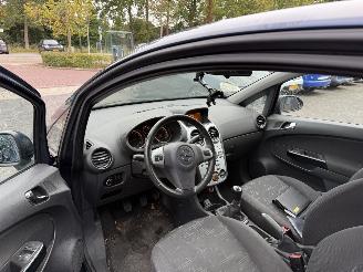 Opel Corsa 1.2-16V Selection Hatchback 3-dr. picture 17
