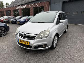 skadebil auto Opel Zafira 1.8 Temptation  7 PERSOONS  MPV 5-dr. 2008/1