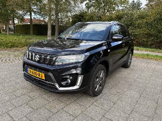 krockskadad bil auto Suzuki Vitara 1.4 Boosterjet Select Smart Hybrid 2024/1