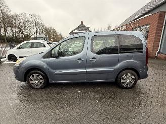 Citroën Berlingo 1.6 VTi Attraction (MPV 4-dr.) picture 2