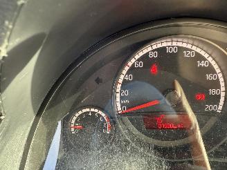 Volkswagen Up! 1.0 move up! AIRCO  BlueMotion picture 14