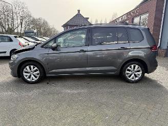 Volkswagen Touran 1.6 TDI SCR Comfortline 7 PERSOONS AUTOMAAT picture 10