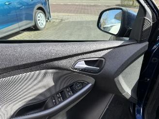 Ford Focus 1.6 TDCI Trend (Stationwagen 5-dr.) picture 17