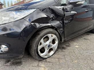 Ford Fiesta 1.25 Ghia (Hatchback 5-dr.) picture 29