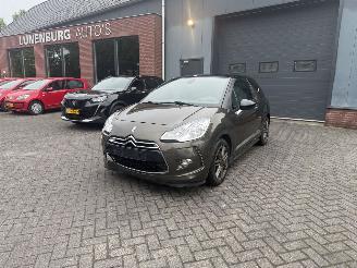 škoda osobní automobily Citroën DS3 1.2 VTi So Chic (Hatchback 3-dr.) 2013/10