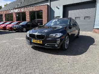 Damaged car BMW 5-serie 520i Last Minute Edition 2014/8