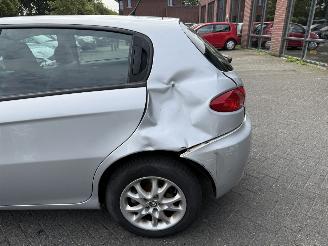 Alfa Romeo 147 1.6 T.Spark Veloce Progression picture 21