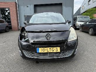 Renault Grand-scenic 2.0 Privilege   AUTOMAAT LEER picture 9