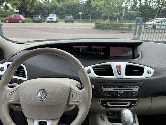 Renault Grand-scenic 2.0 Privilege   AUTOMAAT LEER picture 18