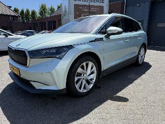 Schadeauto Skoda Enyaq 80 First Edition (SUV 5-dr.) 2021/9