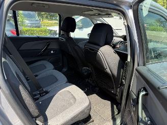 Citroën C4-picasso 1.6 BlueHDi 7 PERSOONS Business picture 18