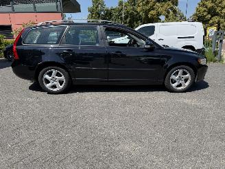Volvo V-50 2.0 Limited Edition  LEER (Stationwagen 5-dr.) picture 6