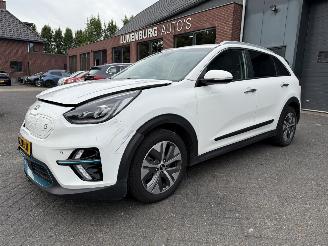 Coche accidentado Kia e-Niro ExecutiveLine 64 kWh (SUV 5-dr.) 2019/10